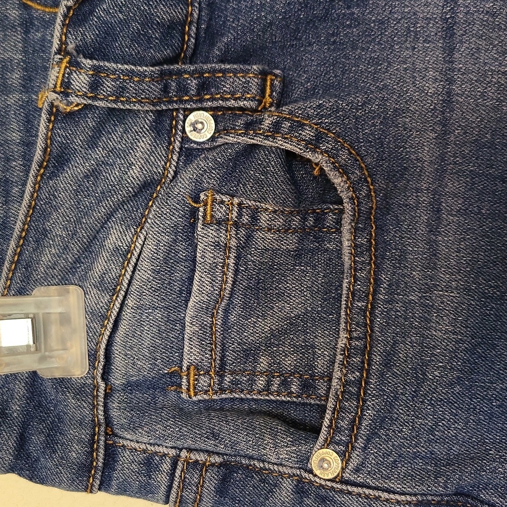 Copperflash High Rise Slim Straight Frayed Hem Jeans. Size 6 - Picture 12 of 16